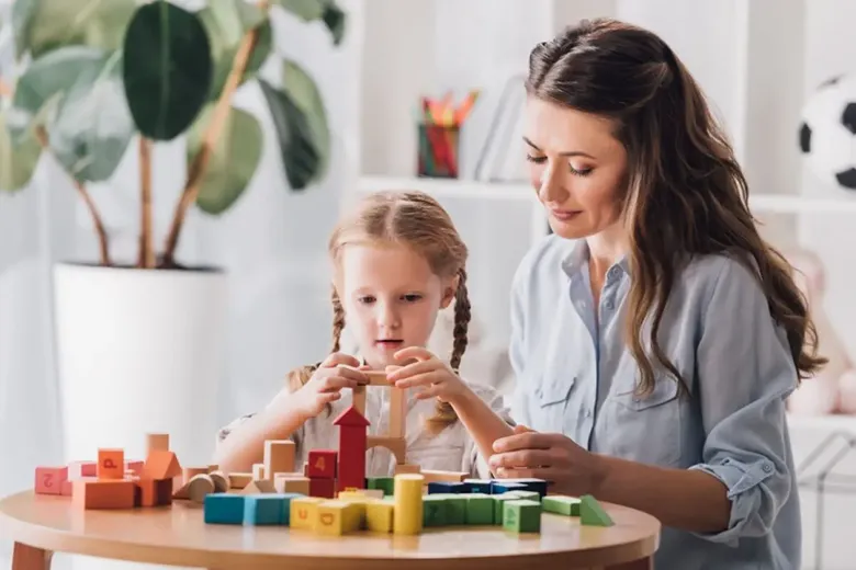 چگونه به کودکان خود مهارت‌ های حل مسئله را بیاموزیم؟