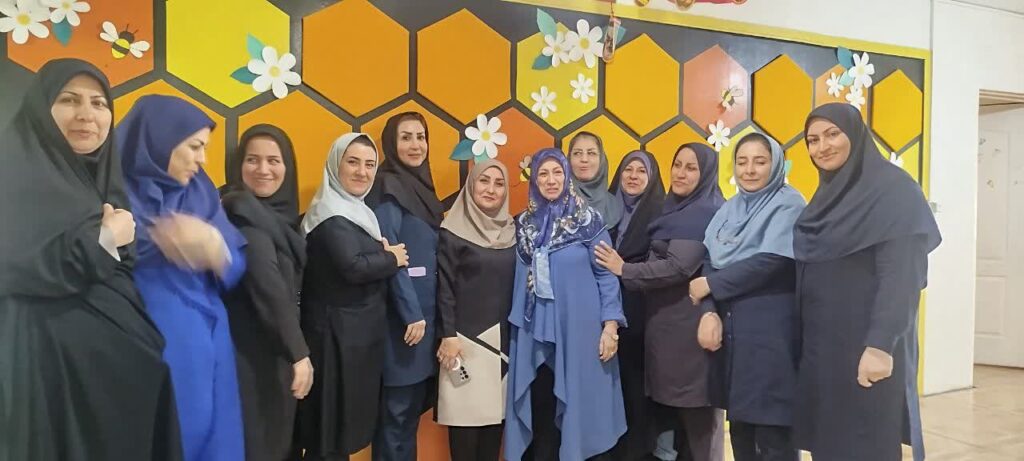 معلم در نقش کوچ
